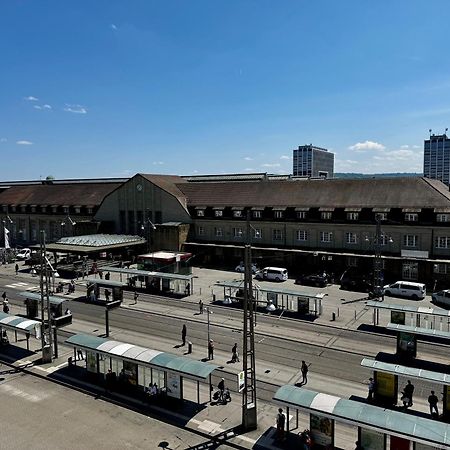 #Centralstation #130Qm Hauptbahnhof #Netflix カールスルーエ エクステリア 写真